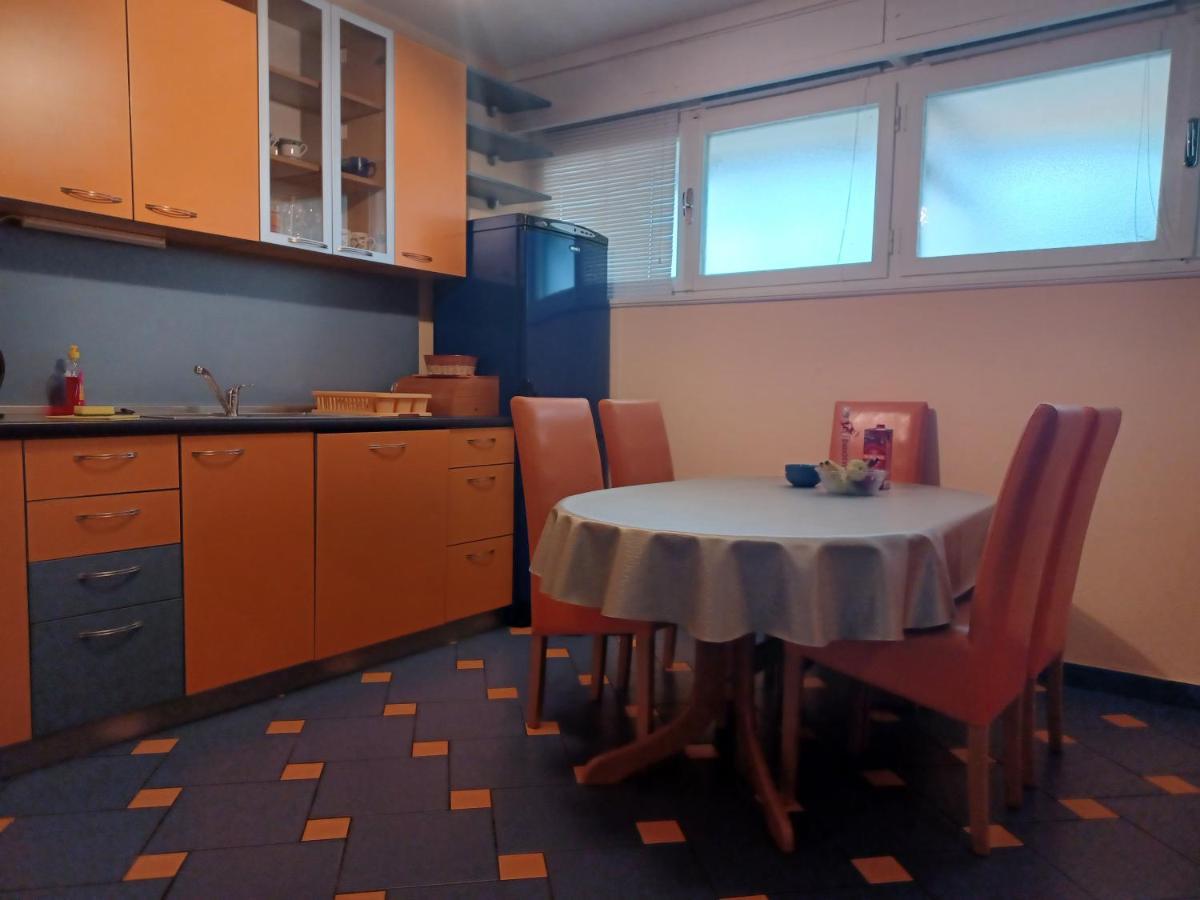 Sunset Delight In Old Town Appartement